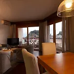 Edificio Tropicana Apartmán *