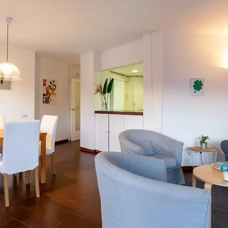 Edificio Tropicana Tossa de Mar